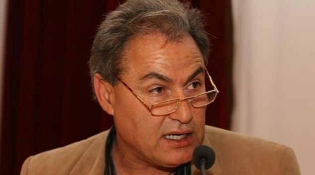  الصحراوي  يهاجم  " ندائيين مرتبطين بالمال الفاسد وبشفيق جرّاية "