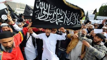 إصدار بطاقات ايداع بالسجن ضدّ 4 متهمين من أنصار الشريعة