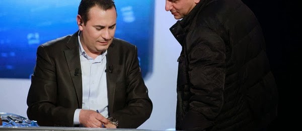 خطير : سمير الوافي يتهم تقني يعمل بشركة معز بن غربية بسرقة كاسات حلقة الغنوشي 