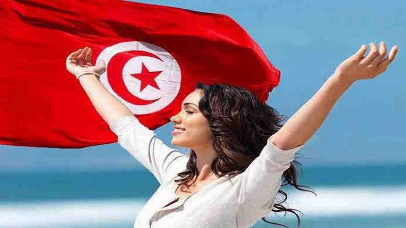 نساء تونس يحتفلن بعيدهن..