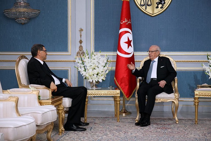 رئيس الجمهورية الباجي قائد السبسي يظهر من جديد 