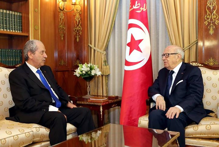 قائد السبسي يلتقي محمد الناصر لبحث التطورات الأخيرة في تونس