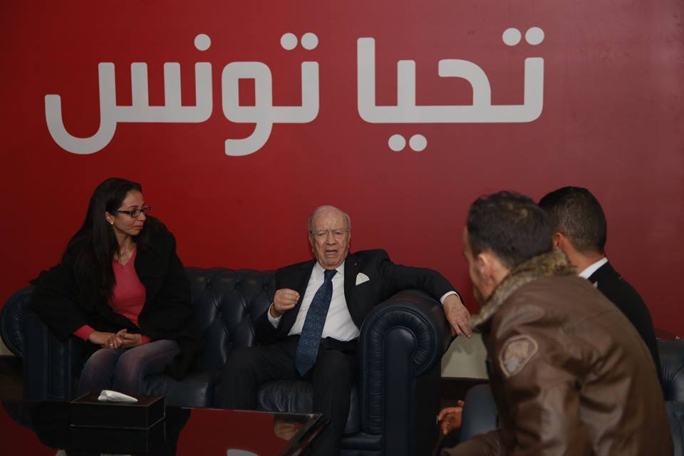 الباجي قائد السبسي يستقبل ممثلي اتحاد أصحاب الشهادات المعطّلين عن العمل