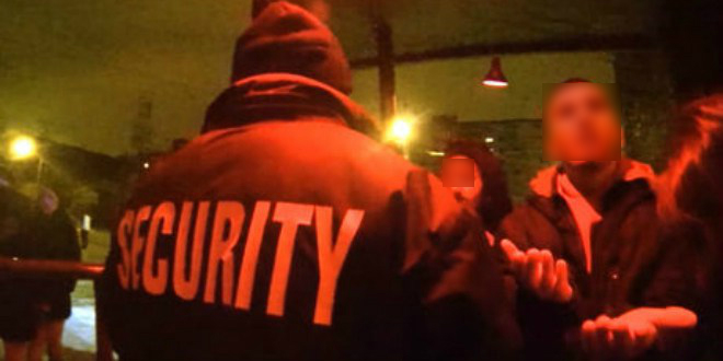 سيناريو " آدم بوليفة "كاد يتكرّر في الحمامات .. إيقاف مدير ملهى و5 حرّاس اعتدوا على شابّين من حمام الأنف