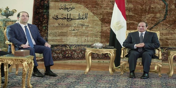 رئيس الحكومة يتحادث مع الرئيس المصري عبد الفتاح السيسي