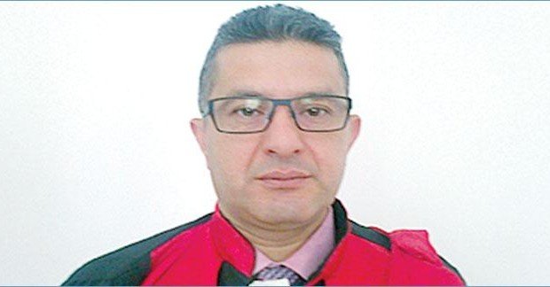 إعفاء المشرف على الجمعيّات والأحزاب برئاسة الحكومة من مهامه