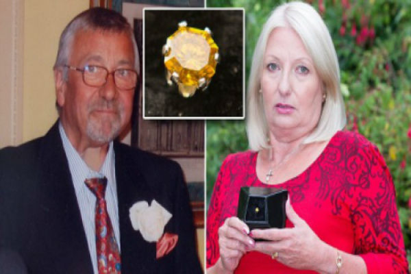 امرأة بريطانية تحول رماد زوجها إلى ماسة 