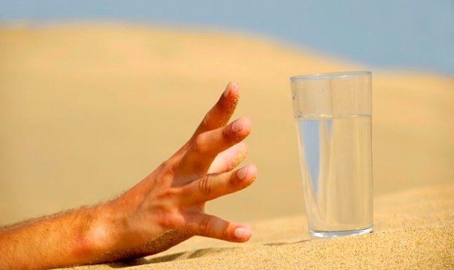 علمياّ/ هكذا تتجنب العطش أثناء صيام رمضان...
