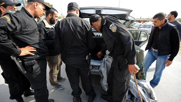 الداخلية تنفي وجود سيارة مفخخة وسط العاصمة