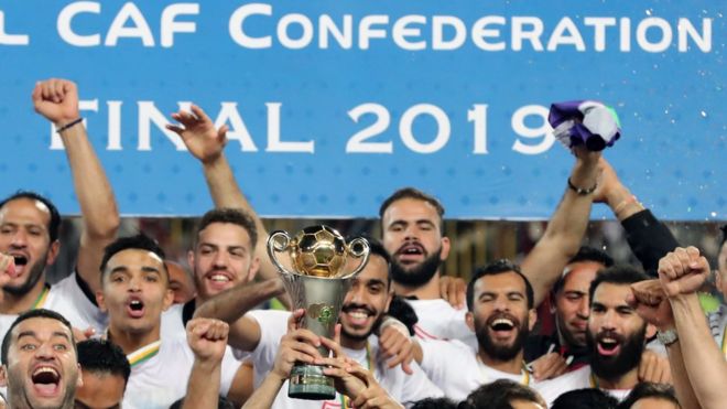 السيسي يهنئ المصريين بفوز الزمالك بكأس "الكاف"