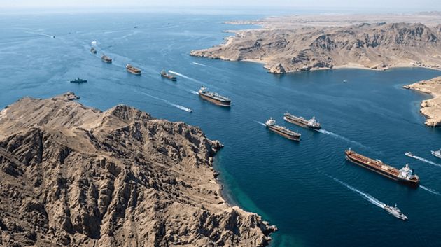 إيران تُعلن 'السيطرة الكاملة' على مضيق هرمز