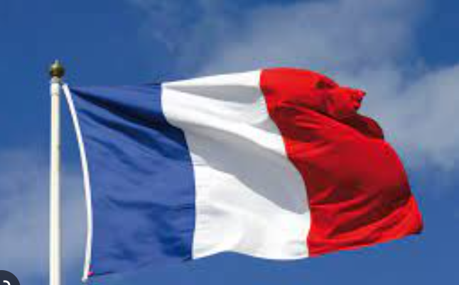 فرنسا تُدين عمليّة جربة و تحيي الأمن التونسي...
