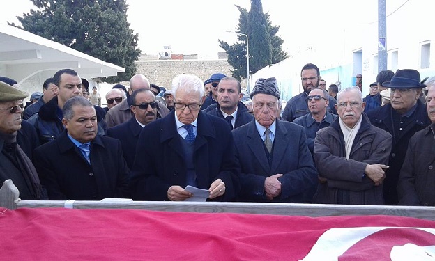 بنزرت تشيع " ابنها" المناضل الوطني والحقوقي الدكتور العالمي المرحوم سليمان الدقي لمثواه الاخير