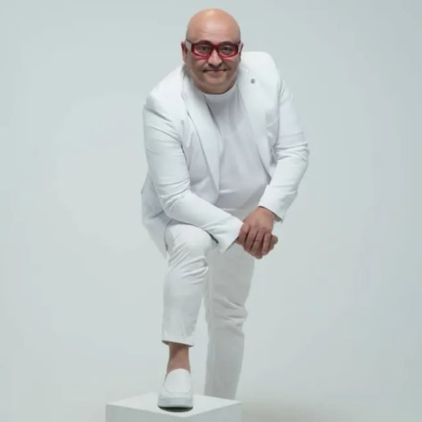 من بين المرشحين جعفر القاسمي.. صناع الأمل 2026: دعوة لأبطال الإنسانية في الوطن العربي