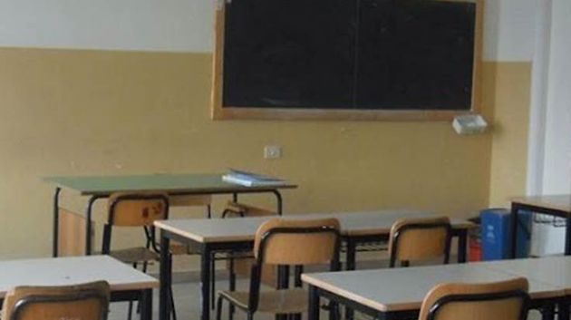 بسبب الأمطار :تعليق الدروس بعين دراهم وطبرقة كامل اليوم