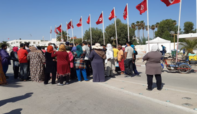 فحوى بيان مجمع التنسيقيات الجهوية لعمال الحضائر اقل من 45 سنة