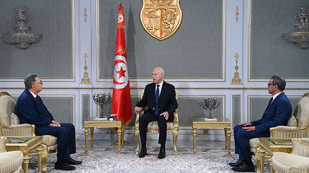 رئيس الجمهورية: كلّ المؤسّسات المُنتخبة منبعها الشّعب التونسي صاحب السيادة