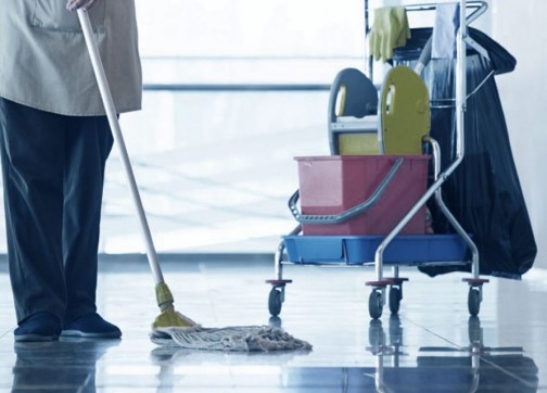 الهيئة الوطنية لمكافحة الفساد : عاملة نظافة بمحكمة تنتحل صفة قاضية !