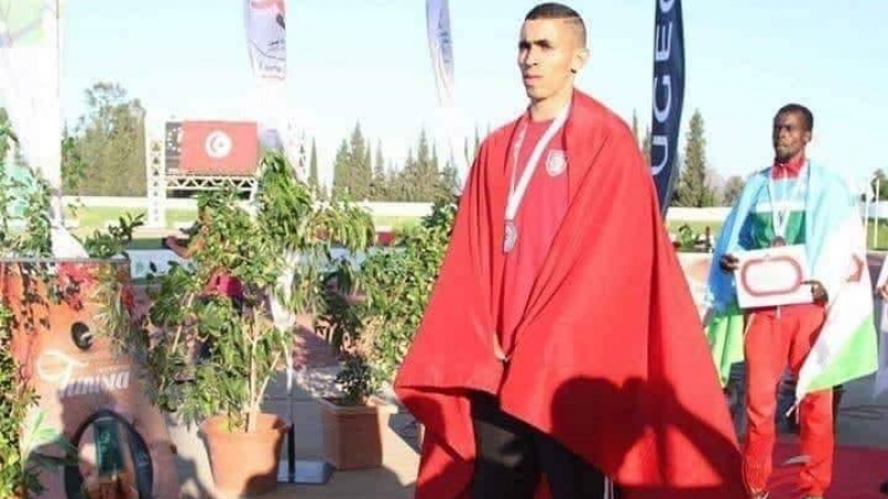 حاول منع اشتباك بين عدّاءين فأًصيب بحجر : وفاة العدّاء الدولي عبد الرؤوف البوبكري