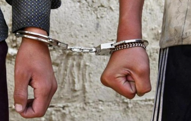 قاصران يسرقان دراجة نارية لساعي بريد: التفاصيل 