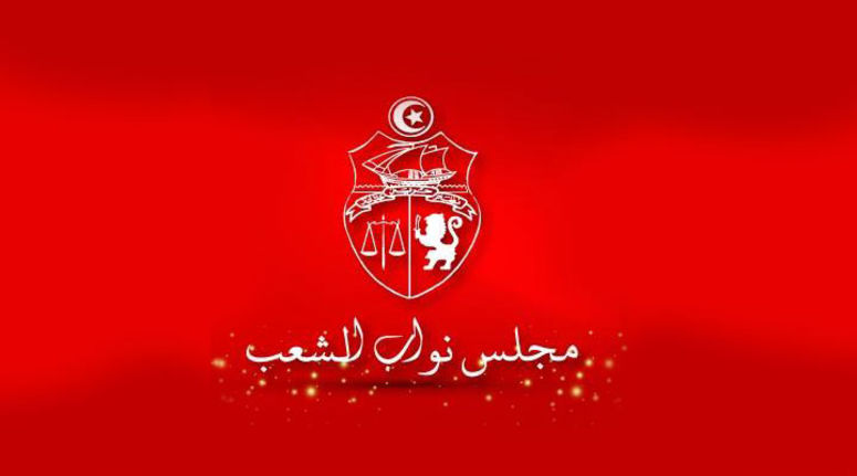 نوَاب يستنكرون عدم تصدَي محمَد عبَو لبعض التجاوزات على غرار صفقة الكمَامات
