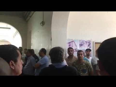 الأمن يتدخل لإخراج هيئة الدفاع عن الشهيدين من مكتب وكيل الجمهورية