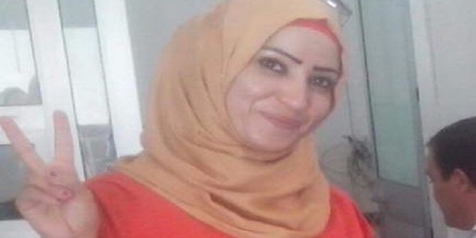 وفاة المعلمة النائبة التي أضرمت النار في جسدها أمام المندوبية الجهوية للتربية بالكاف