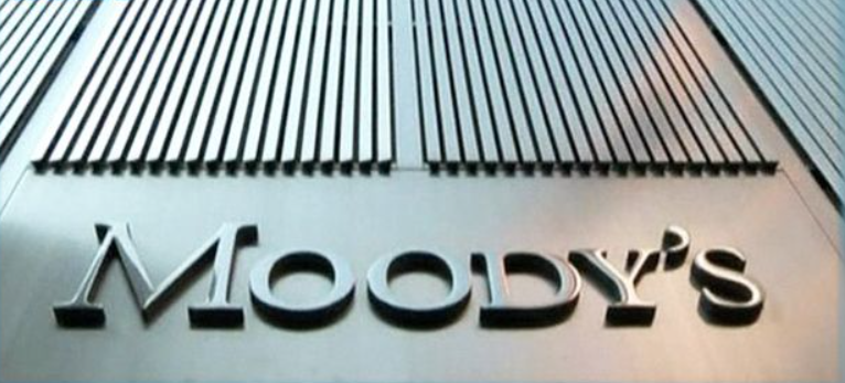 "موديز" تستعد للحط من تصنيف 5 بنوك تونسية