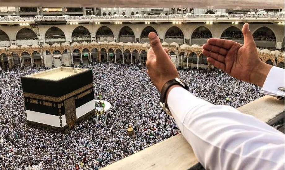 العمرة:الديوان الوطني للسياحة يدعو التونسيين إلى التعامل مع وكالات الأسفار المتحصّلة على التراخيص القانونية