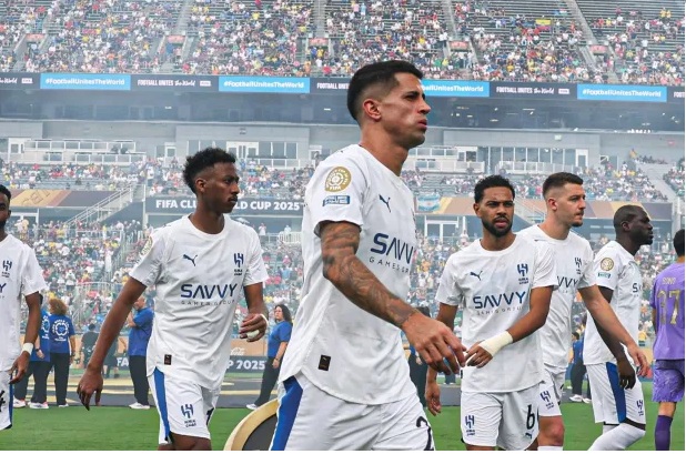سابقة كروية/ الهلال السعودي ينتدب لاعبا و يفسخ عقده في أسبوع