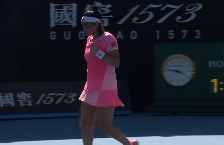 بالفيديو: أنس جابر تتقدم في بطولة أستراليا