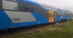 رشق قطار للخطوط البعيدة بالحجارة وتسجيل اصابات 