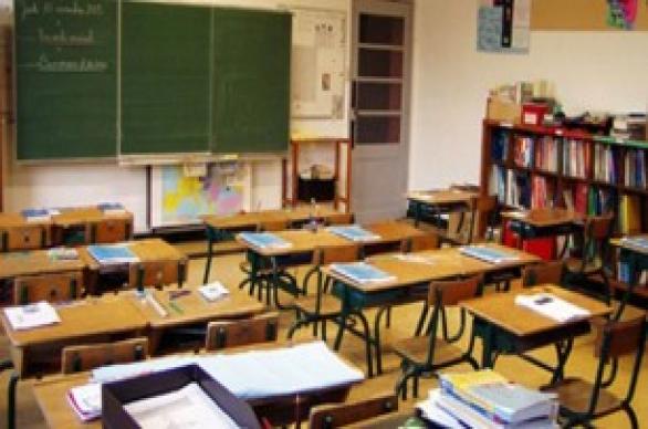جامعة الثانوي تعلن تمسّكها بحجب أعداد الثلاثية الأولى