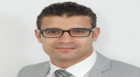 الخبير