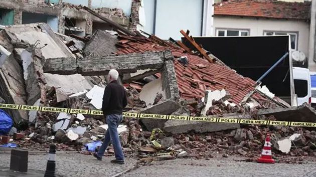 تركيا : الاعلان عن حصيلة خسائر زلزال باليكيسير